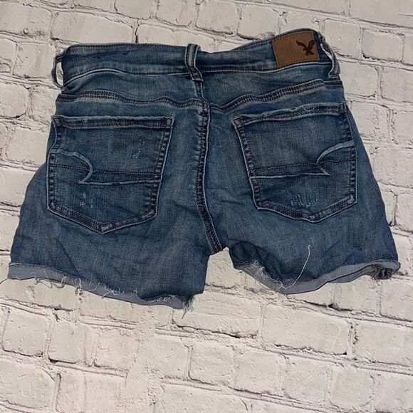 Abercrombie Midi Denim Shorts - Picture 4 of 6